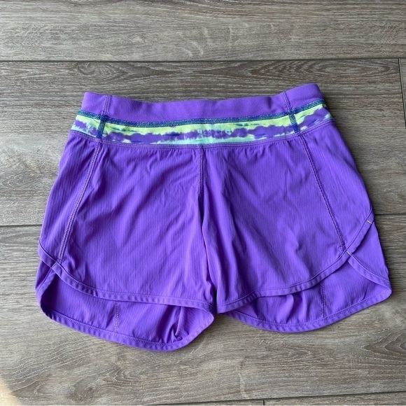 Ivivva by Lululemon Relay Racer Shorts - Picture 3 of 10
